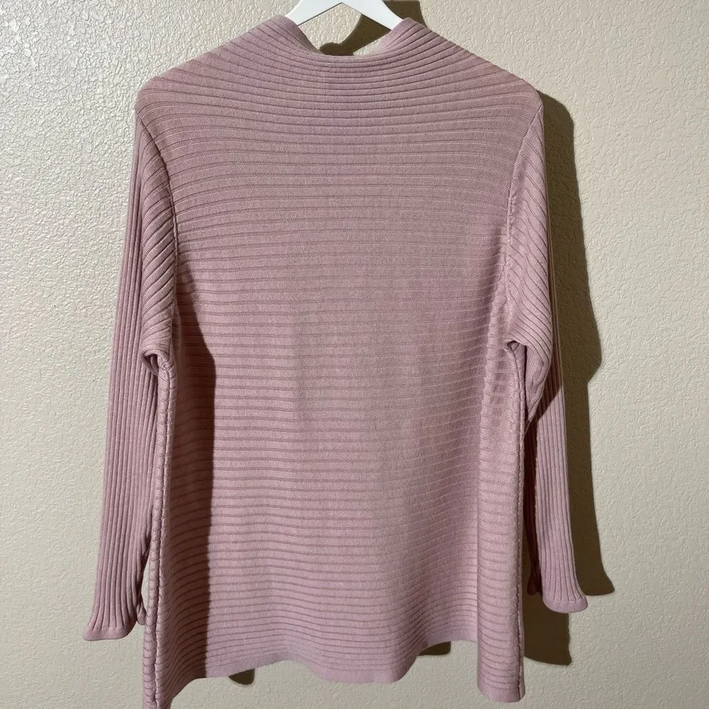 Sold  - Picture 3 of 7